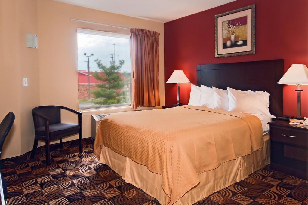 Quality Inn Brunswick Cleveland South Exterior photo