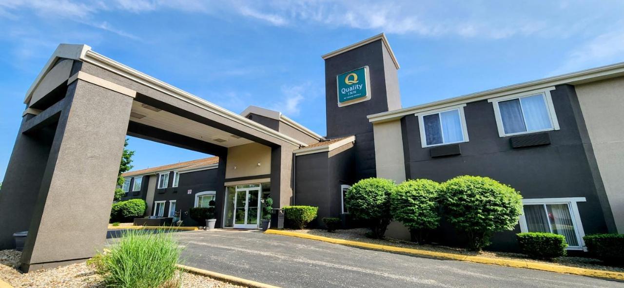 Quality Inn Brunswick Cleveland South Exterior photo