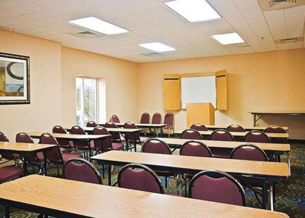 Quality Inn Brunswick Cleveland South Facilities photo